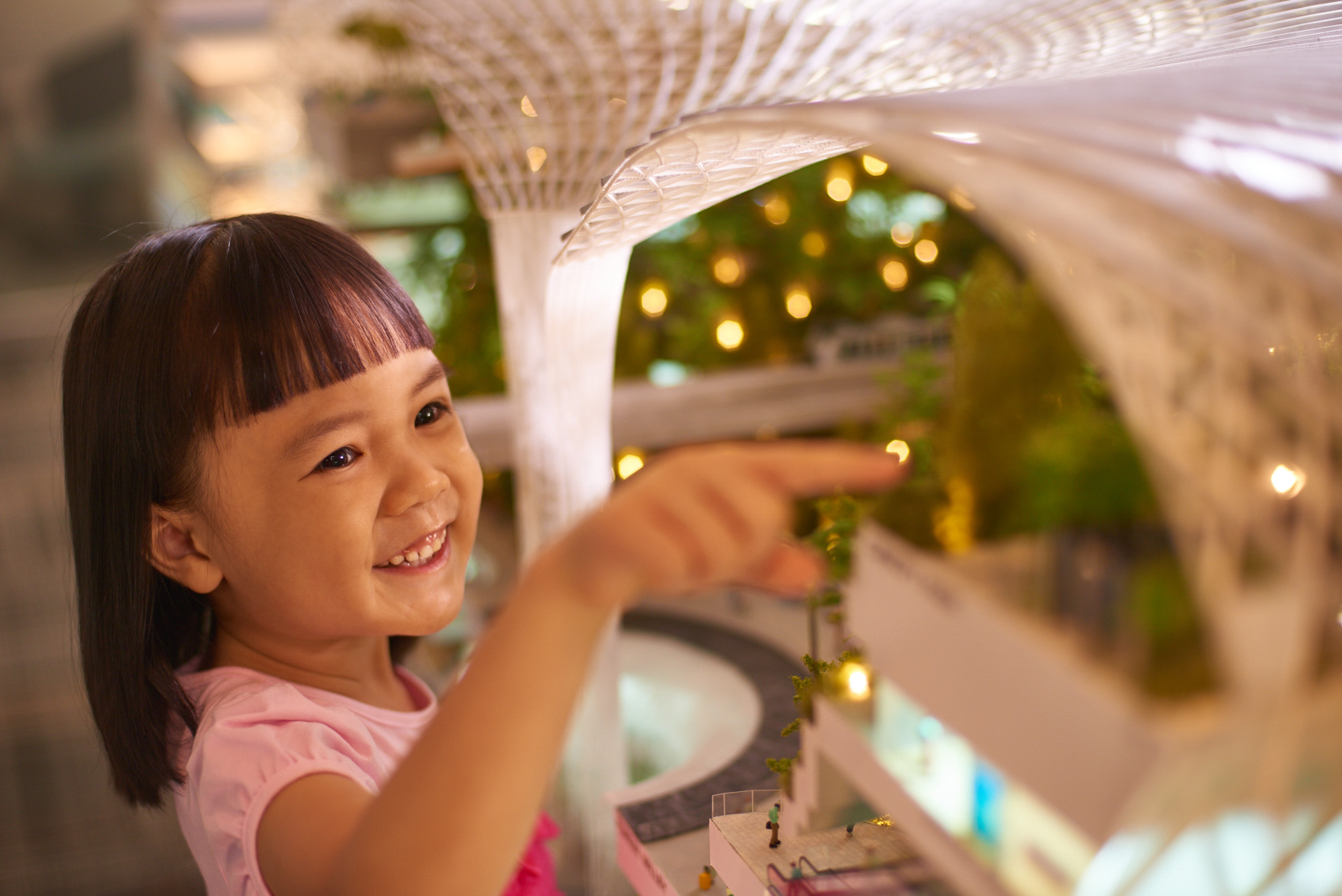 Weave | Singapore | Asia | Portraits | Corporate and ... Weave | Singapore | Asia | Portraits | Corporate and ...